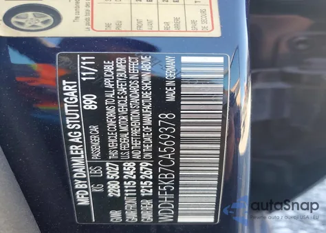 2012 Mercedes-Benz E 350 z USA, uszkodzony, nr VIN WDDHF5KB7CA569378